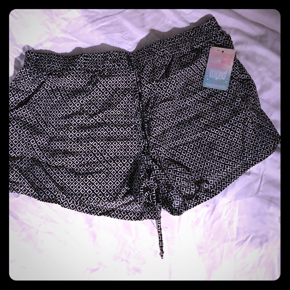 NWT XL DrawString Shorts